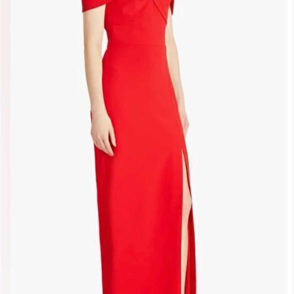 Elegant Monique Lhuillier Red Off-Shoulder Gown